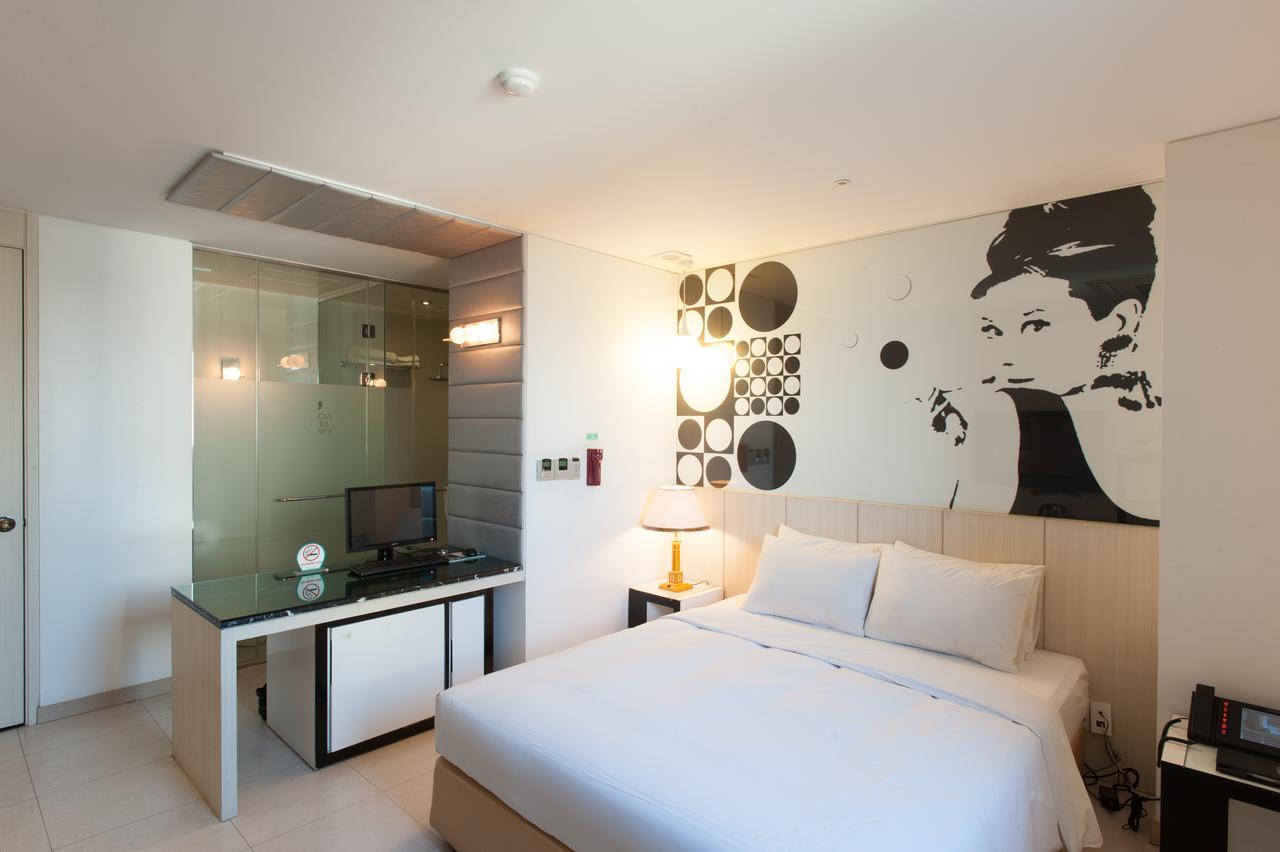 Benikea Hotel Acacia Seoul Bagian luar foto