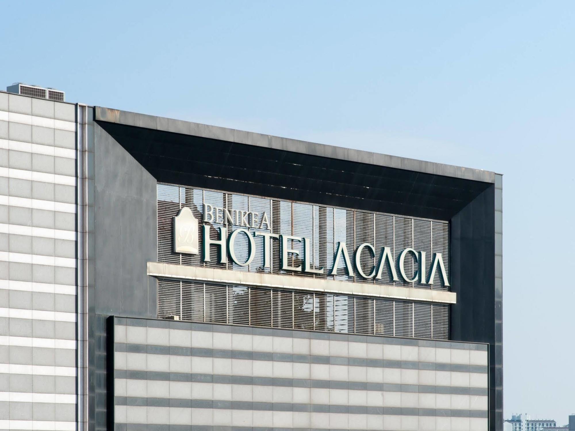 Benikea Hotel Acacia Seoul Bagian luar foto