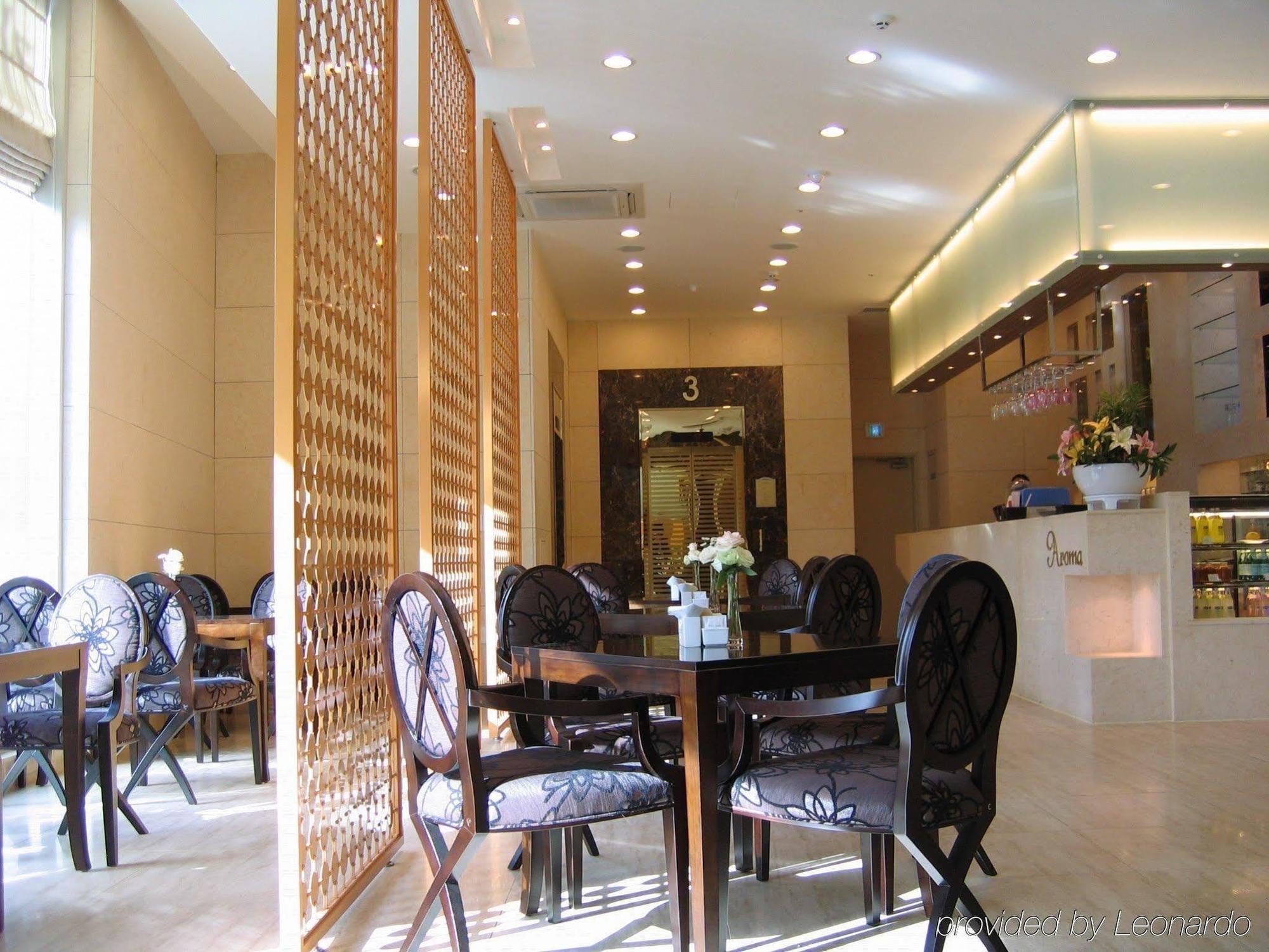 Benikea Hotel Acacia Seoul Bagian luar foto